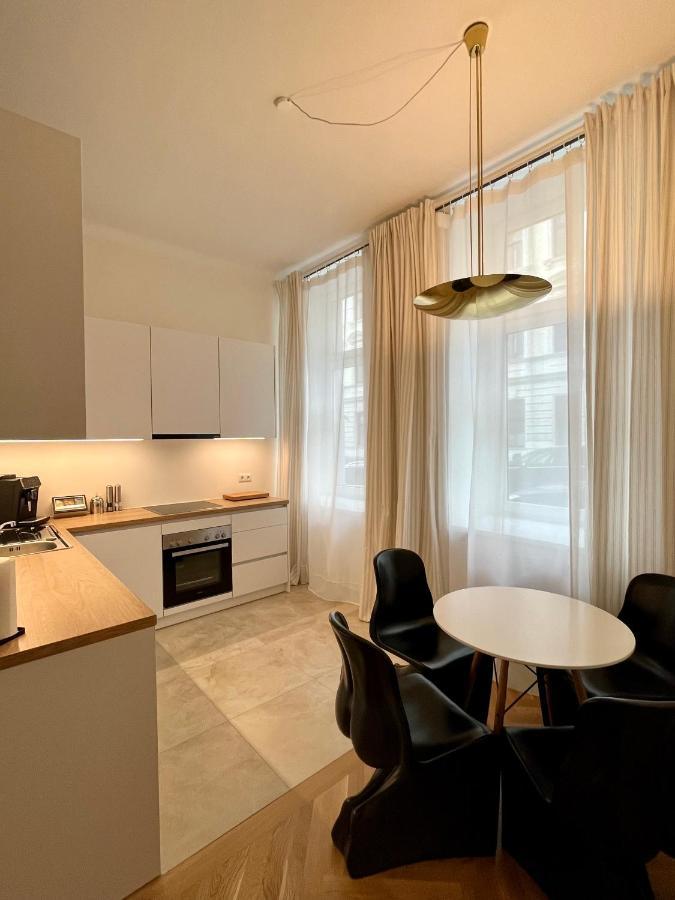 Appartamento Zentrale Wohlfuehloase Vienna Esterno foto